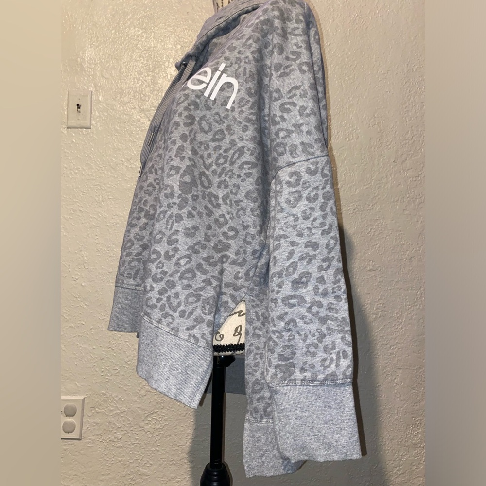 Calvin Klein cowl neck sweatshirt - Picture 2 of 3